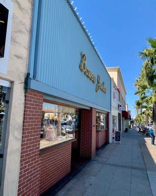 Bowers Jewelers, 7860 Girard Ave, La Jolla, CA 92037, US.